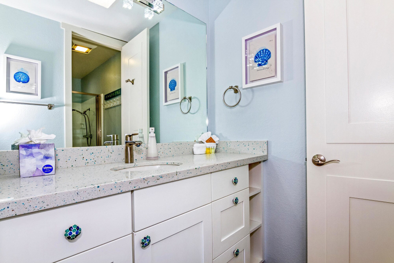 Bathroom 4, Sea Breeze Penthouse, San Diego