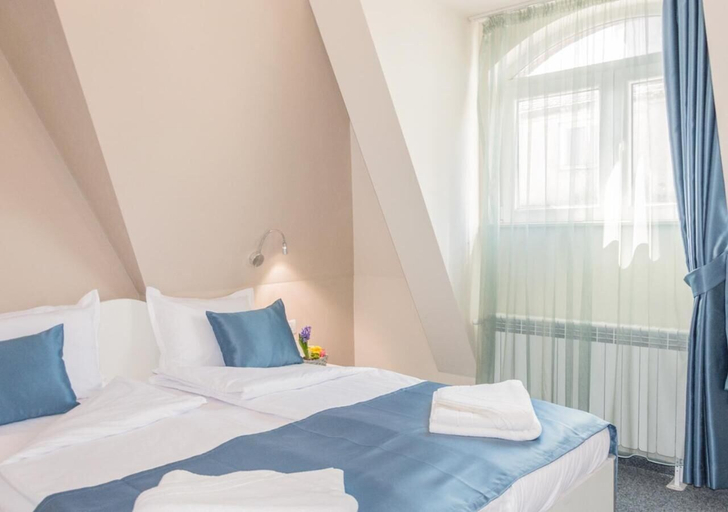 Bedroom 2, Hotel Belle Epoque Beach, Varna