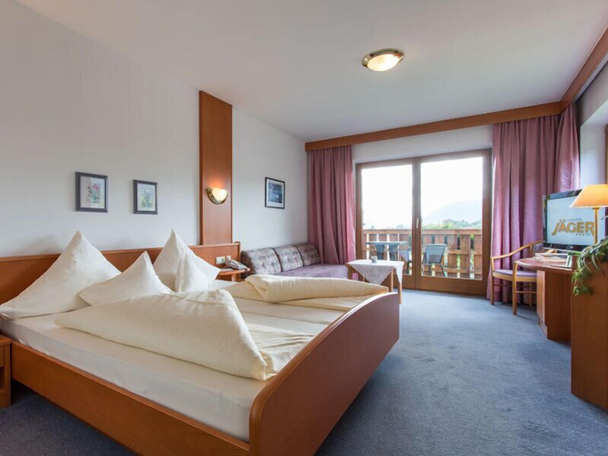 Bedroom 5, Landhotel Jäger, Innsbruck Land