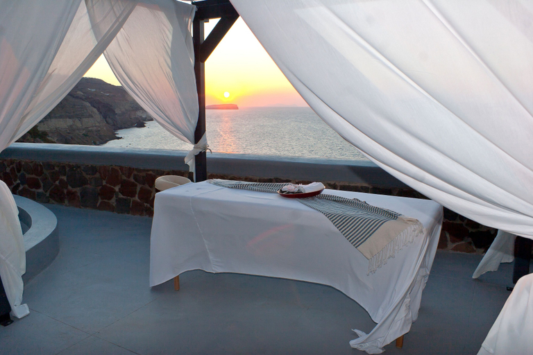 Bedroom 3, Grand Ambassador Santorini Hotel, South Aegean