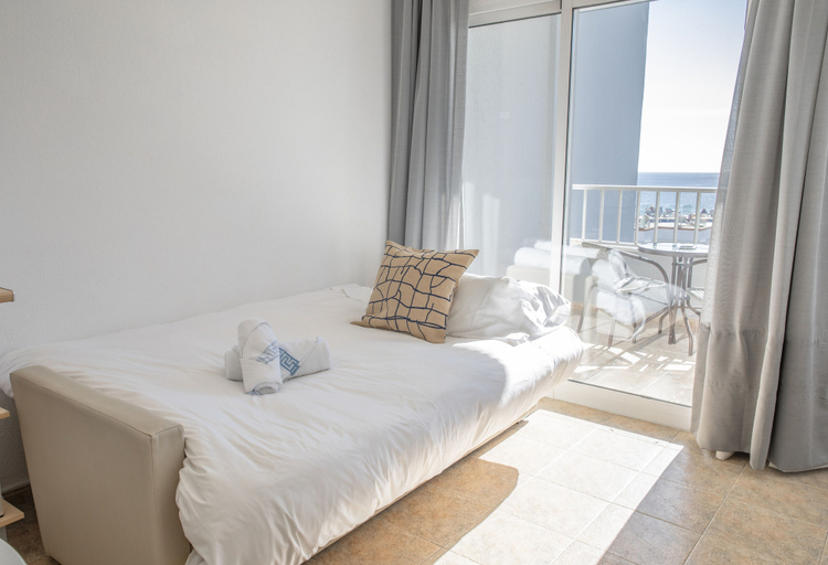 Bedroom 4, Palm Beach Club Aparthotel, Málaga