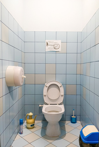 Bathroom 3, Telegraph Hostel, Krasnodar gorsovet