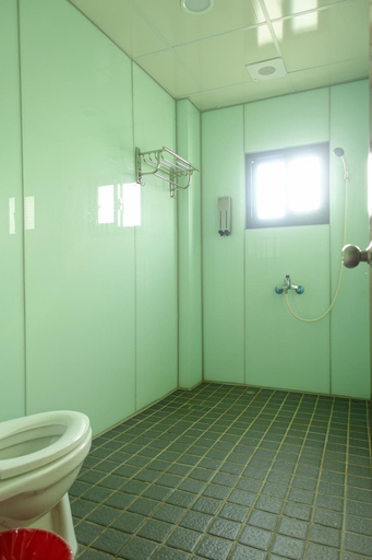 Bathroom 5, Chiayi Petite Hostel, Chiayi City