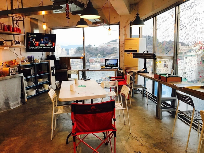 Food & Drinks 2, Life Guesthouse - Hostel, Tongyeong