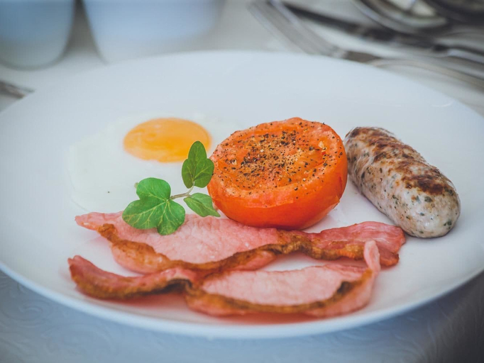 Food & Drinks 5, Cricketfield House - Guest House, Wiltshire