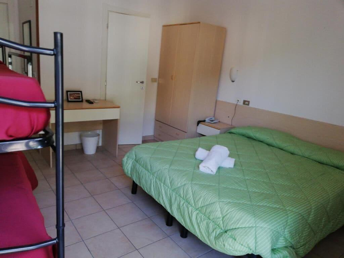 Bedroom 4, Hotel Oliver, Ravenna