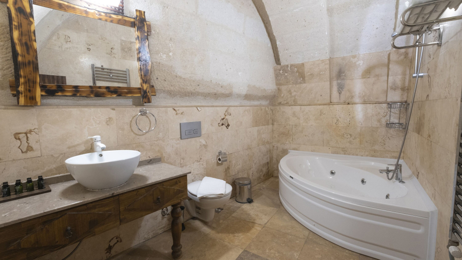 Bathroom 5, In Stone House, Nevşehir