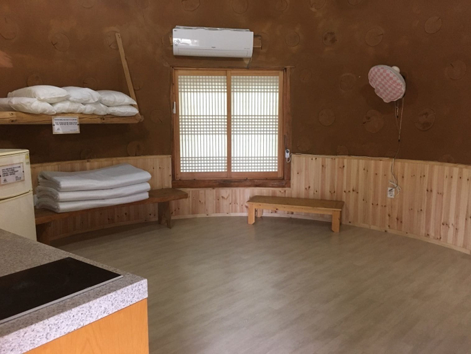 Bedroom 2, Seunggok E-CO Experience Village, Sangju
