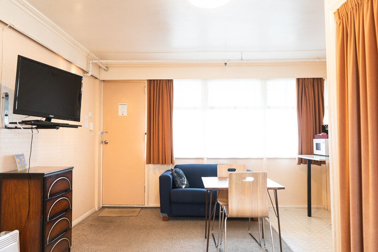 Others 3, Mayfair Court Motel, South Waikato