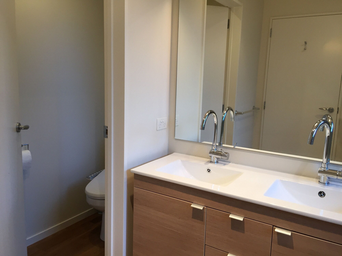 Bathroom 3, Quail Rise - Home with spectacular views, Queenstown-Lakes