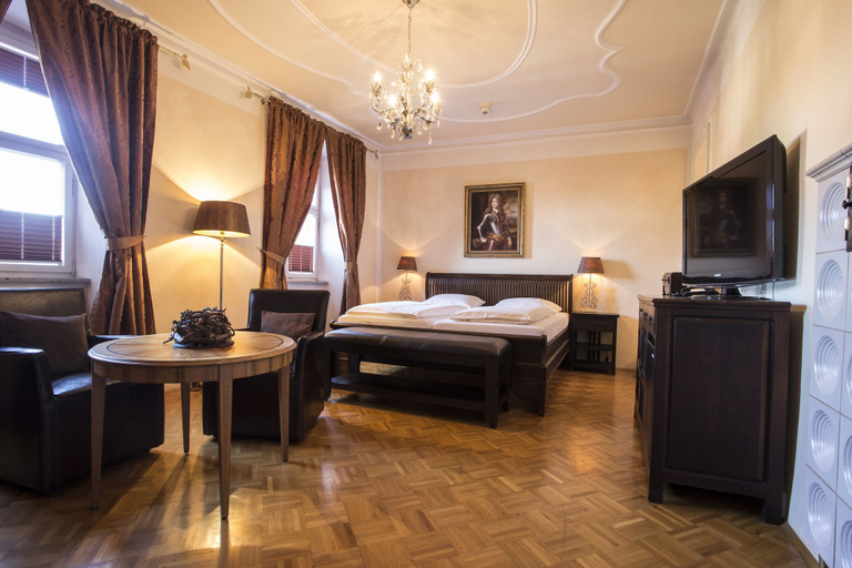 Bedroom 2, Meiser Altstadt Hotel, Ansbach