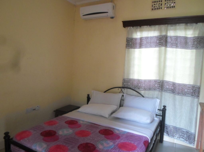 Bedroom 3, Tarn Hut Resort, Moshi Urban