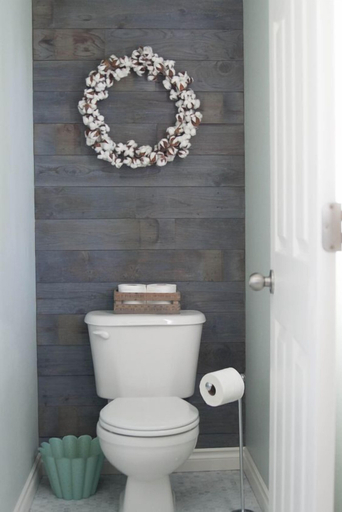 Bathroom 5, Hôtel du Commerce, Pyrénées-Atlantiques