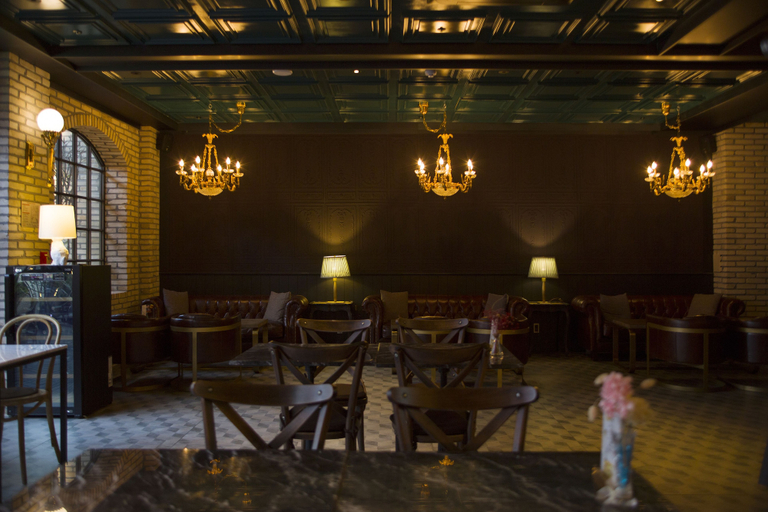 Food & Drinks 4, 9 Brick Hotel, Mapo