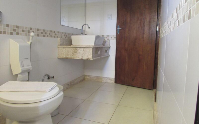 Bathroom 4, Vila Chalé, Bauru