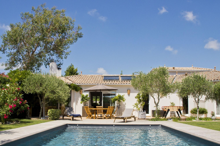Exterior & Views 2, Chambre d'hôtes Le Clos des Romarins, Charente-Maritime