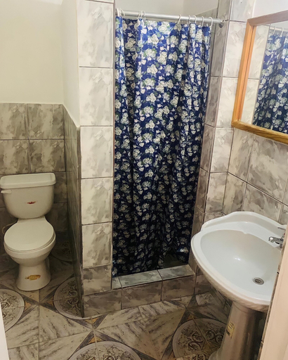 Bathroom 4, Big Apple Hotel
