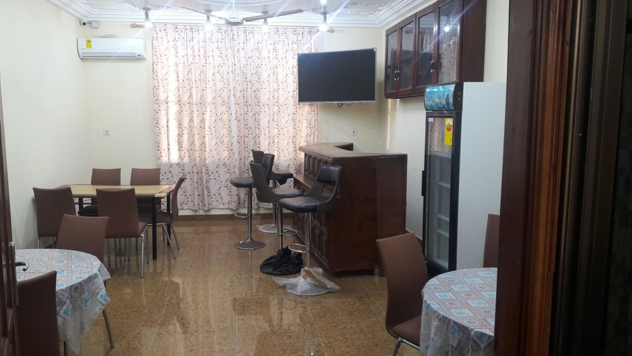 Others 5, Ricardo's property, Accra