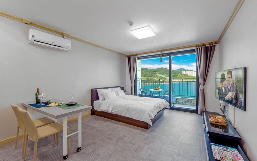 Bedroom 4, Ondadoro Hostel, Yeosu