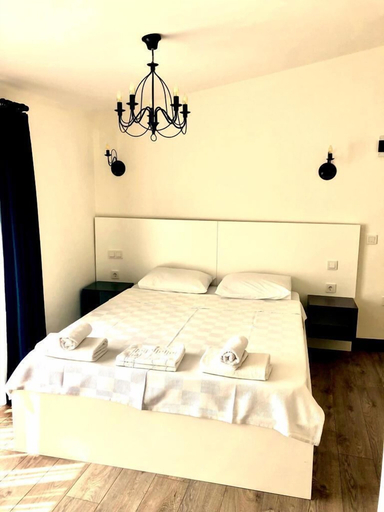 Bedroom 4, Victoria Hotel and Lounge, Foça