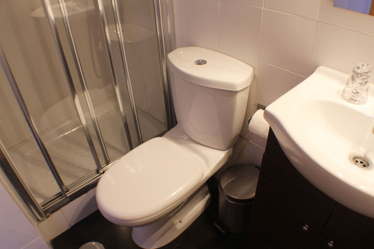 Bathroom 3, Dear Porto Guest House, Porto