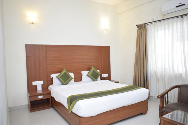 Bedroom 4, Hotel Golden Castle, Mysore