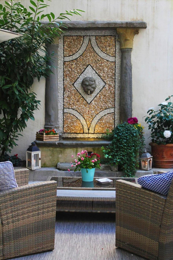 Public Area, Il Cortile di Elisa & our flats, Lucca