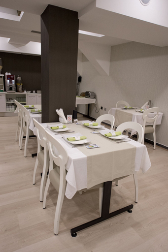 Food & Drinks 5, Lux & Spa Zen, Niš