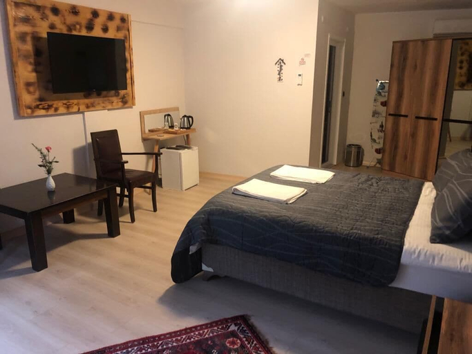 Bedroom 2, Pinar Kir Evi, Hopa