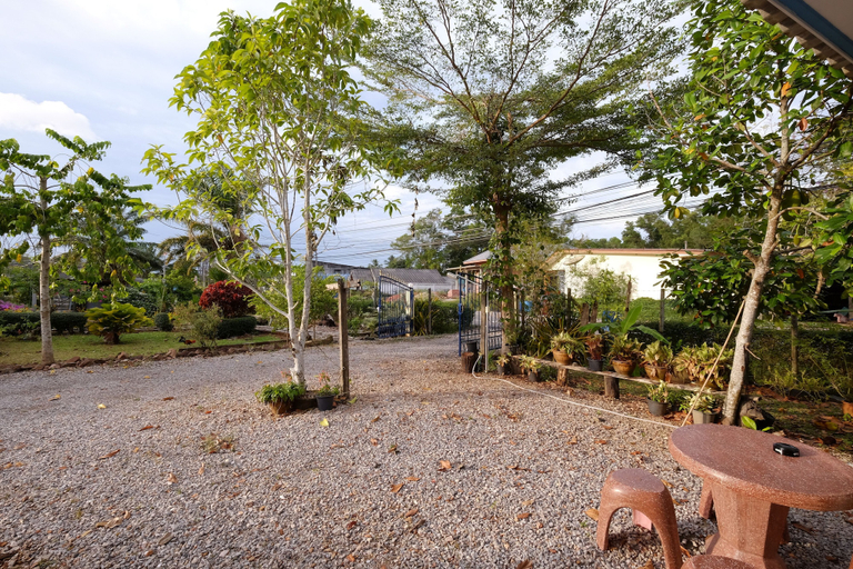 Others 3, Kantang Park Hotel, Kantrang