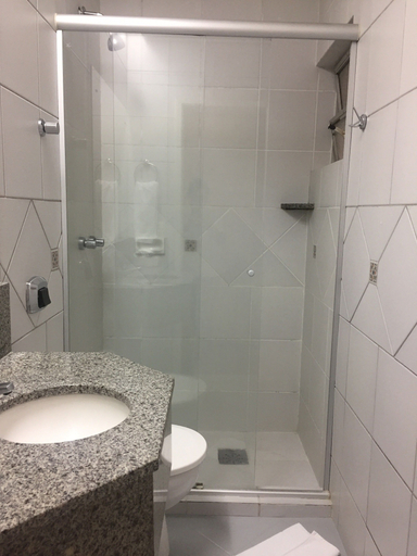 Bathroom 4, Novo Hamburgo Business Hotel, Novo Hamburgo