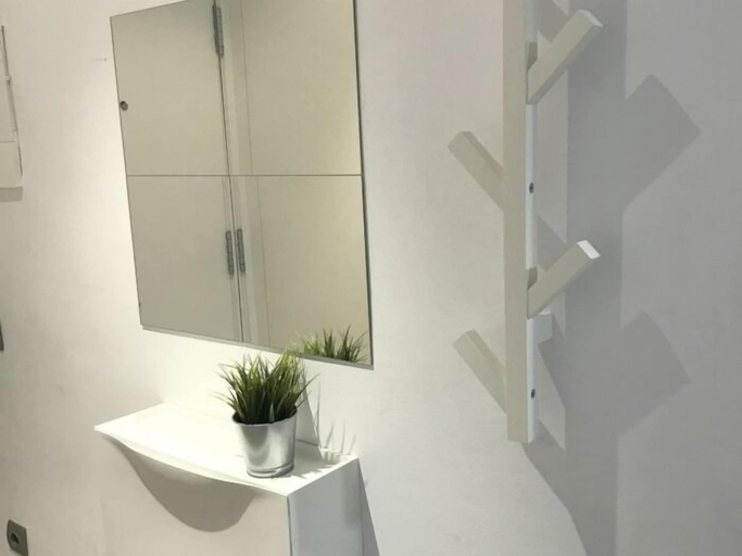 Bathroom 3, Apartamento Rhode 1B, Girona