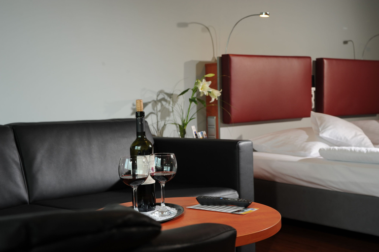 Bedroom 2, Comfort Hotel Bremerhaven, Bremerhaven
