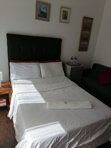 Bedroom 3, Isabel's Guesthouse, City of Johannesburg