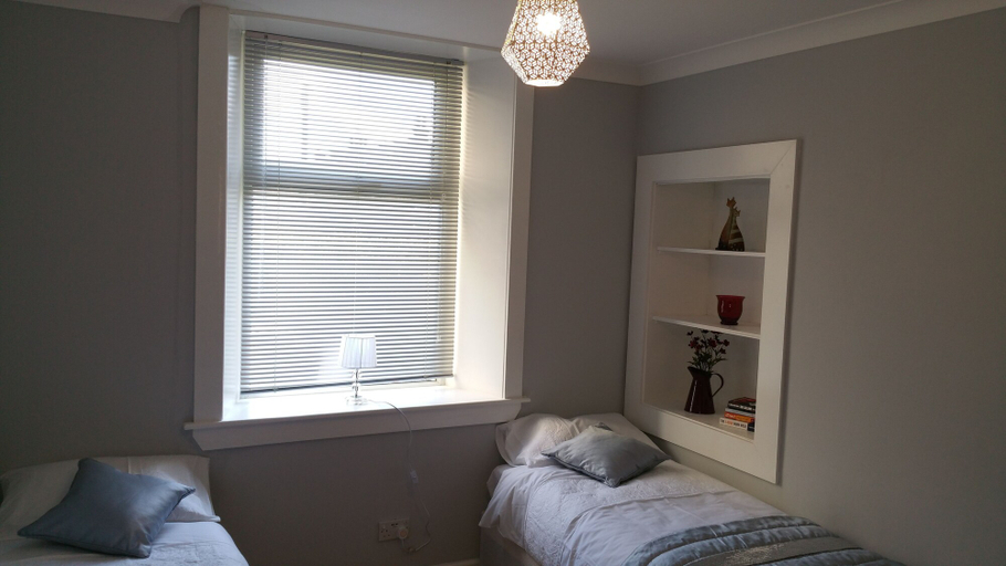 Bedroom 3, Portum -John St Apartment, Argyll and Bute