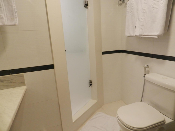 Bathroom 4, Casablanca Center Hotel, Petrópolis