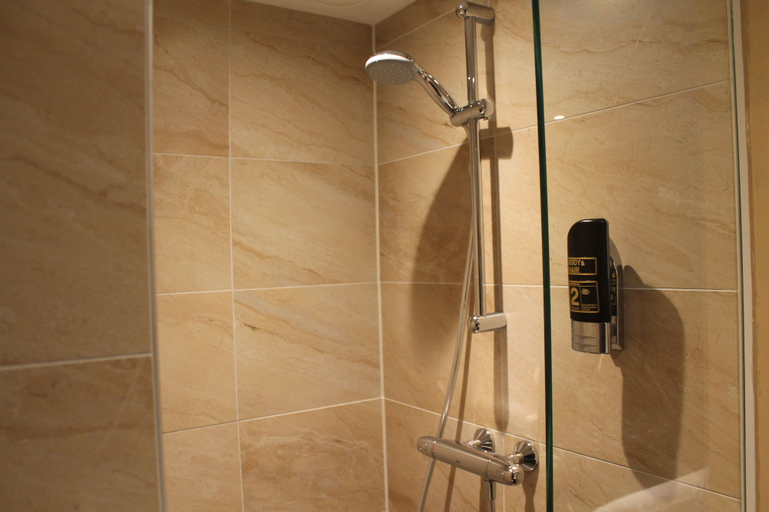 Bathroom 5, Aston City Hotel, Amsterdam