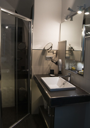 Bathroom 5, Palazzo Stendardo B&b, Salerno