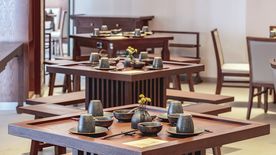 Food & Drinks 5, Grand House Chongqing, Chongqing