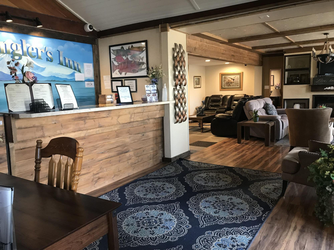 Public Area, Alaska Angler's Inn, Kenai Peninsula