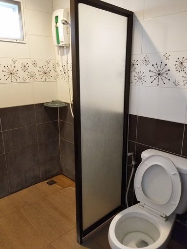 Bathroom 5, Phetsangsom Resort, Klaeng