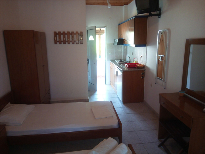Bedroom 3, The Port, Central Macedonia