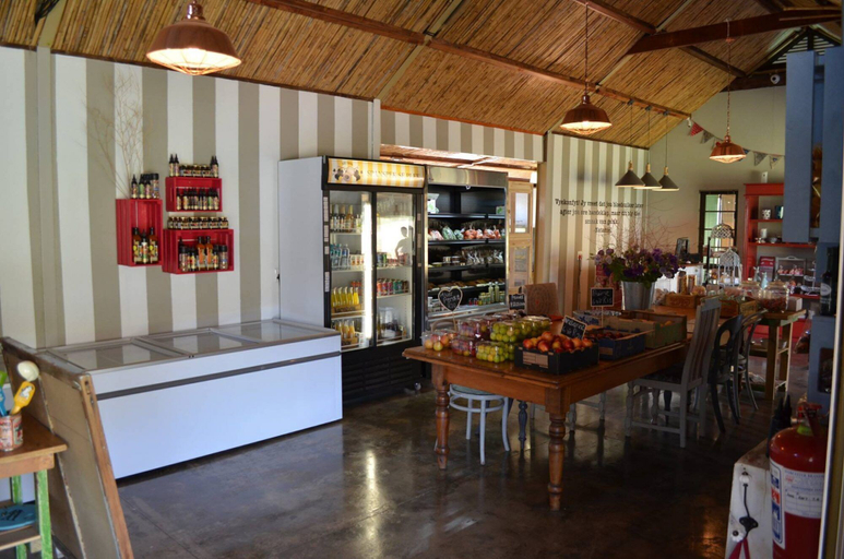 Food & Drinks 3, Spanspek se Plek accommodation, Cape Winelands
