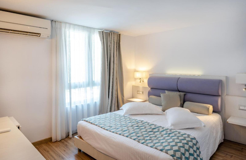 Bedroom 4, Triton Hotel, South Aegean