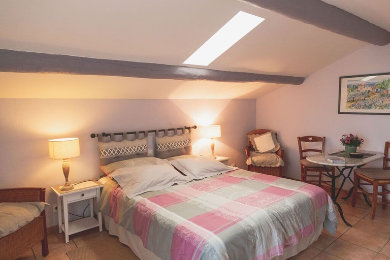 Bedroom 4, Mas du Clos de l'Escarrat, Vaucluse