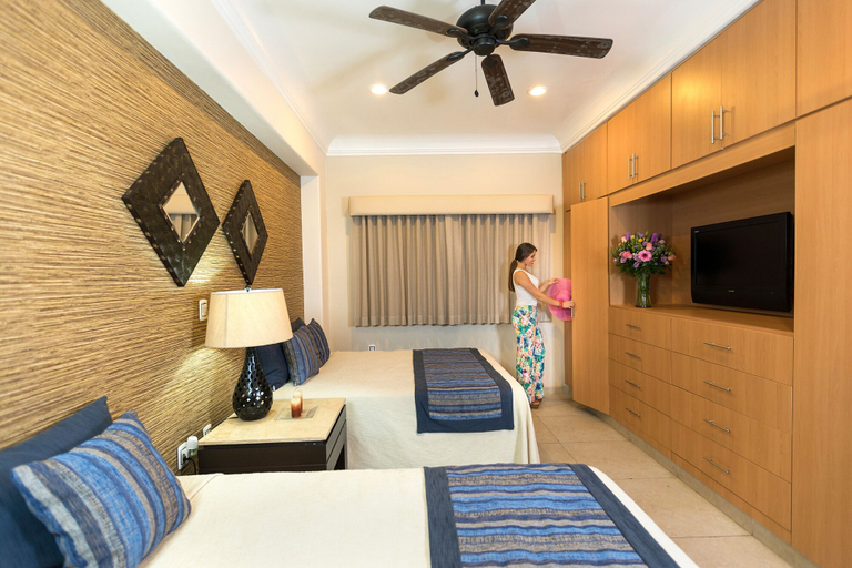 Bedroom 2, Diamond Bay, Mazatlán