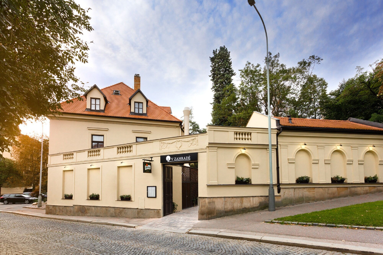 Exterior & Views 2, Hotel Schwaiger, Praha 6