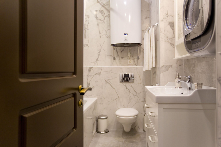 Bathroom 4, Emperoom Zagorodniy, Sankt-Peterburg gorsovet