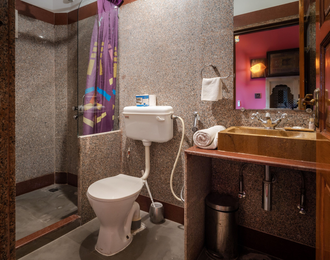 Bathroom 4, Hotel Fifu, Jaisalmer