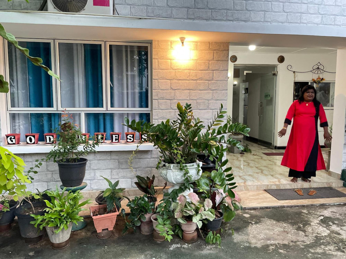 Exterior & Views 2, Rock Cascade Homestay, Thamankaduwa